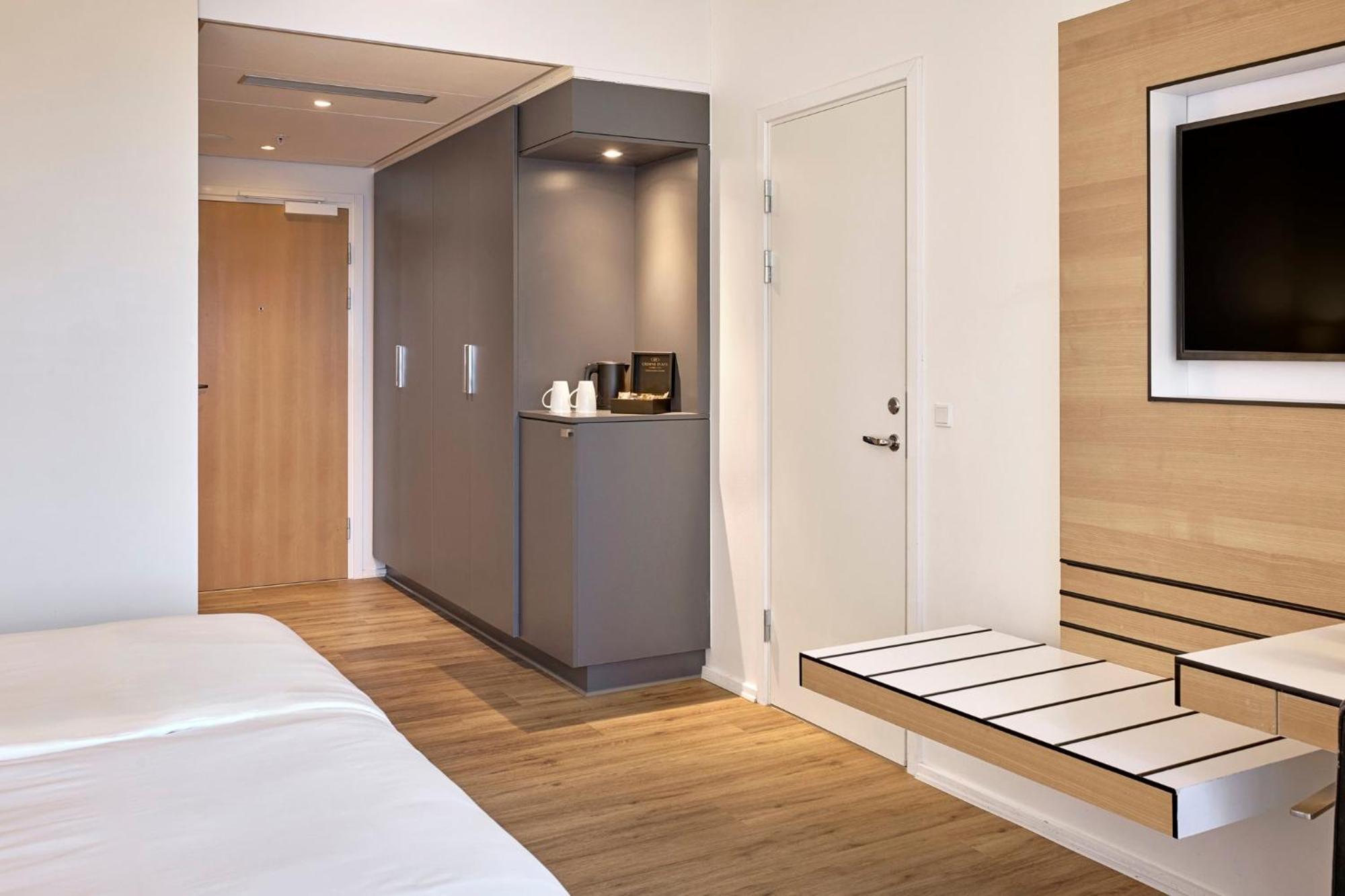 Crowne Plaza Towers, An Ihg 4*