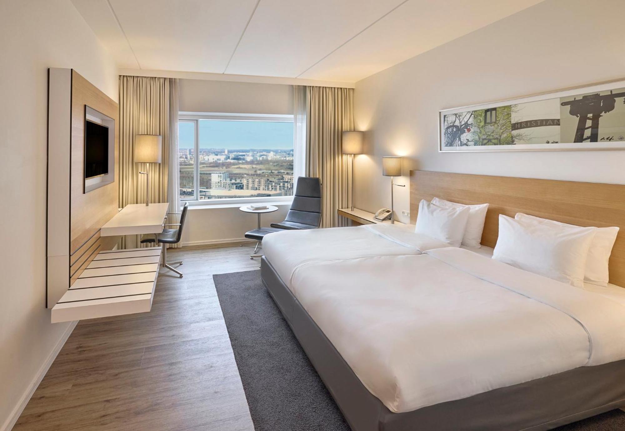 Hotel Crowne Plaza Towers, An Ihg